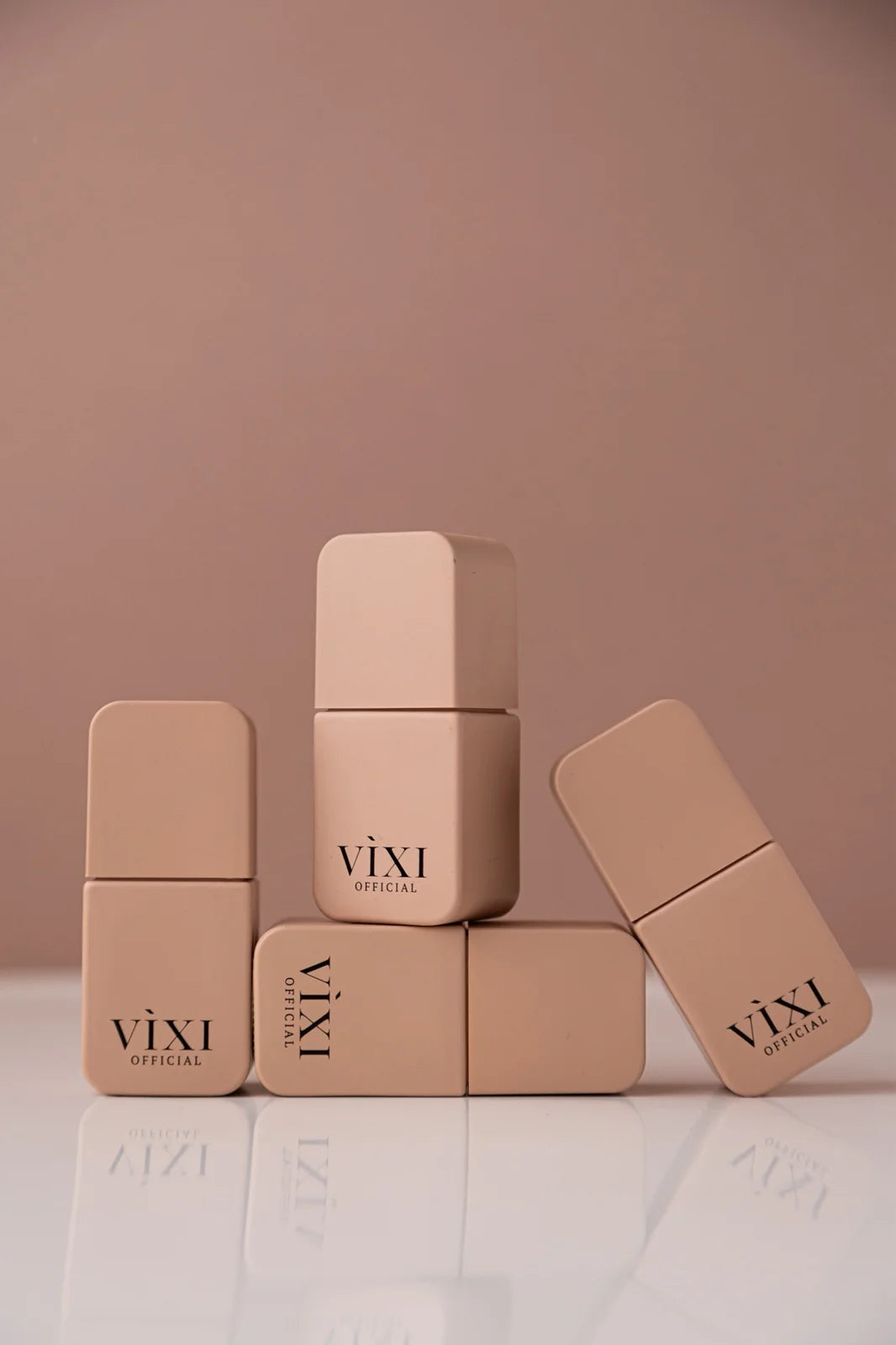 "MAKE ME UP" single-phase polishing and modeling gel